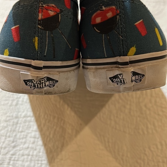 Van’s Men’s Size 11. BBQ grill old skool. Nearly new - Picture 5 of 10